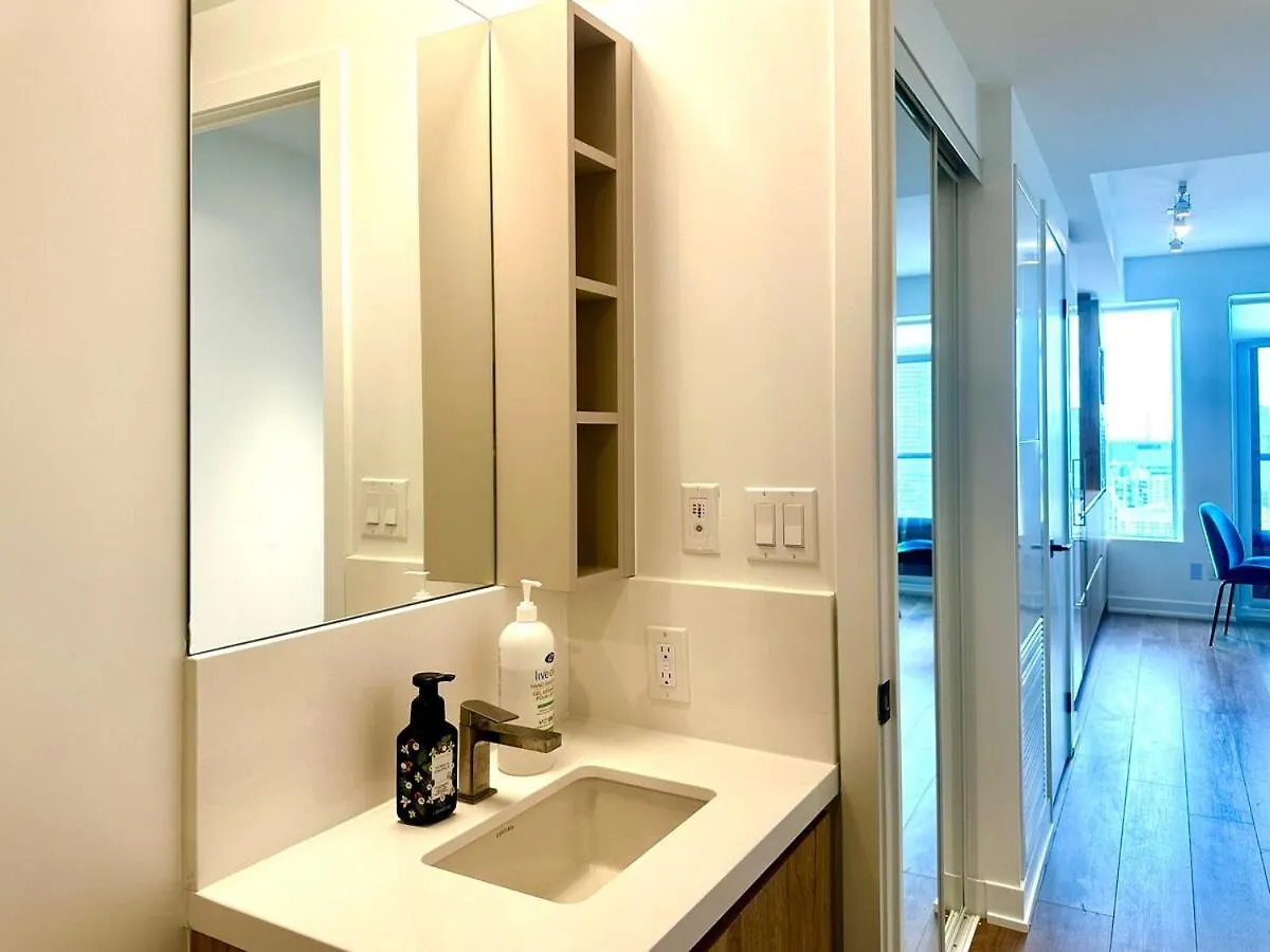 Apartment Super Skyline View Condo In The Heart Of Toronto