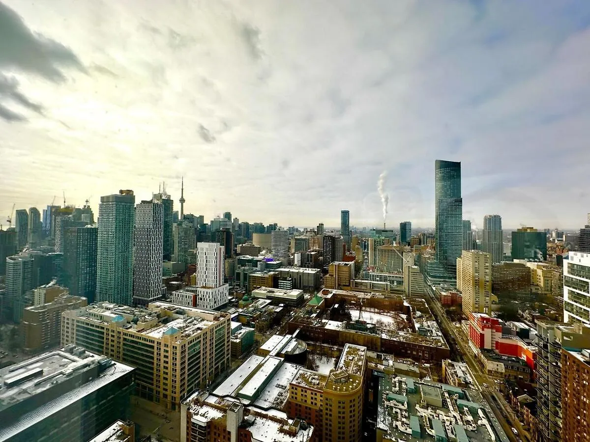 Lejlighed Super Skyline View Condo In The Heart Of Toronto